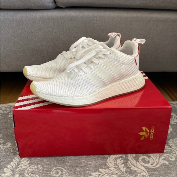 Adidas nmd cny sales box